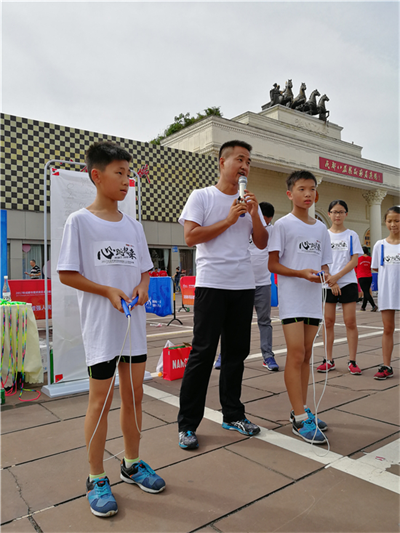成都市跳绳协会：迎战“杀刀”高手，苦练绳功